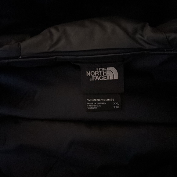 Authentic Northface Jacket - Picture 2 of 2